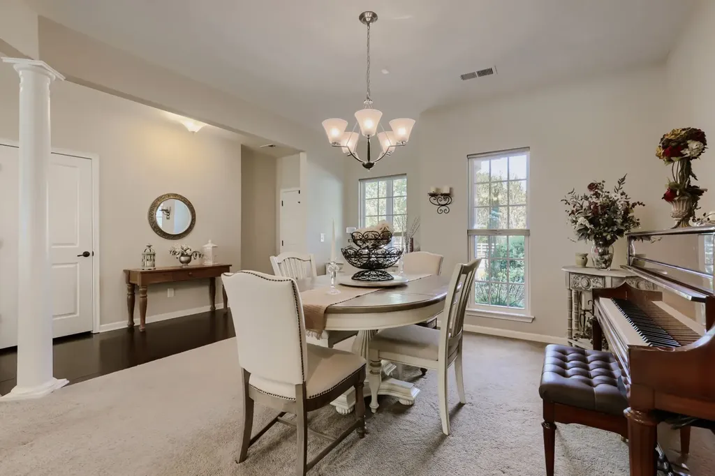 2432 Parkwood Drive Murfreesboro TN 37128