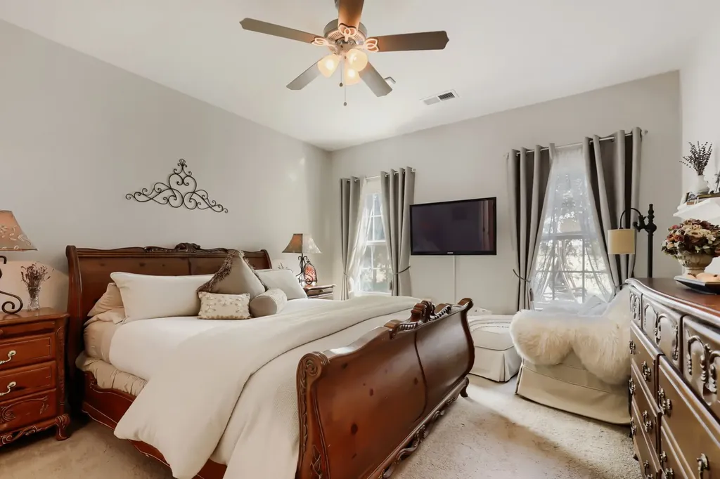 2432 Parkwood Drive Murfreesboro TN 37128