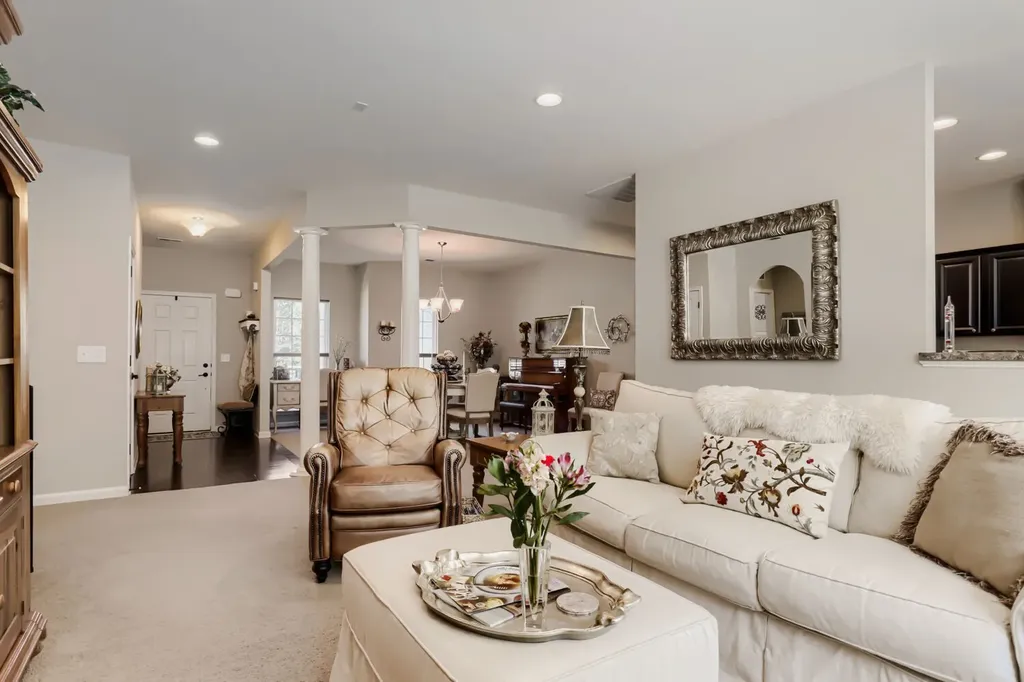 2432 Parkwood Drive Murfreesboro TN 37128