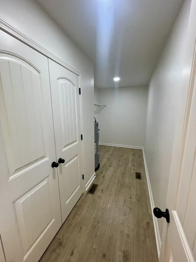 100 Donald Drive Lafayette TN 37083