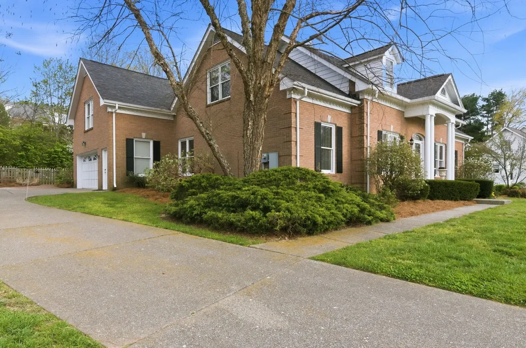 2008 Hunterwood Drive Brentwood TN 37027