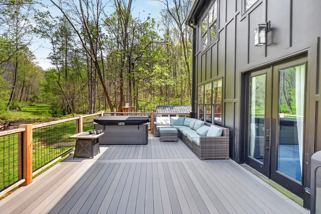 7345 Sugar Camp Drive Greenbrier TN 37073