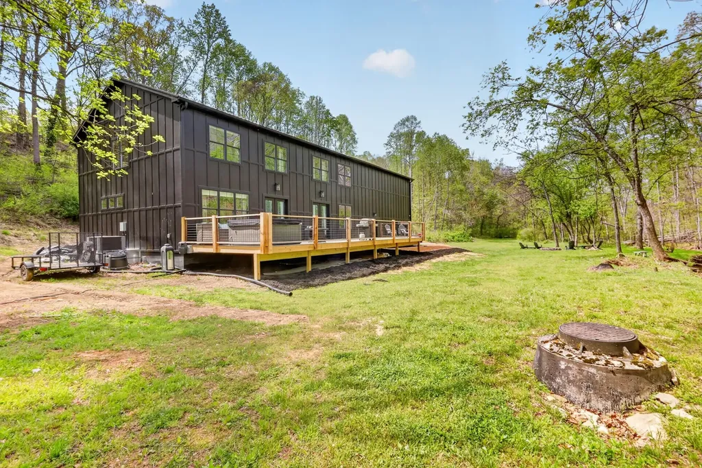 7345 Sugar Camp Drive Greenbrier TN 37073
