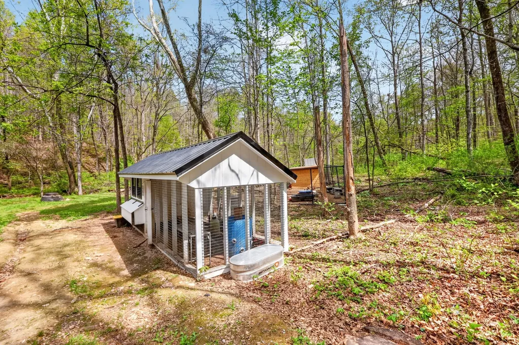 7345 Sugar Camp Drive Greenbrier TN 37073
