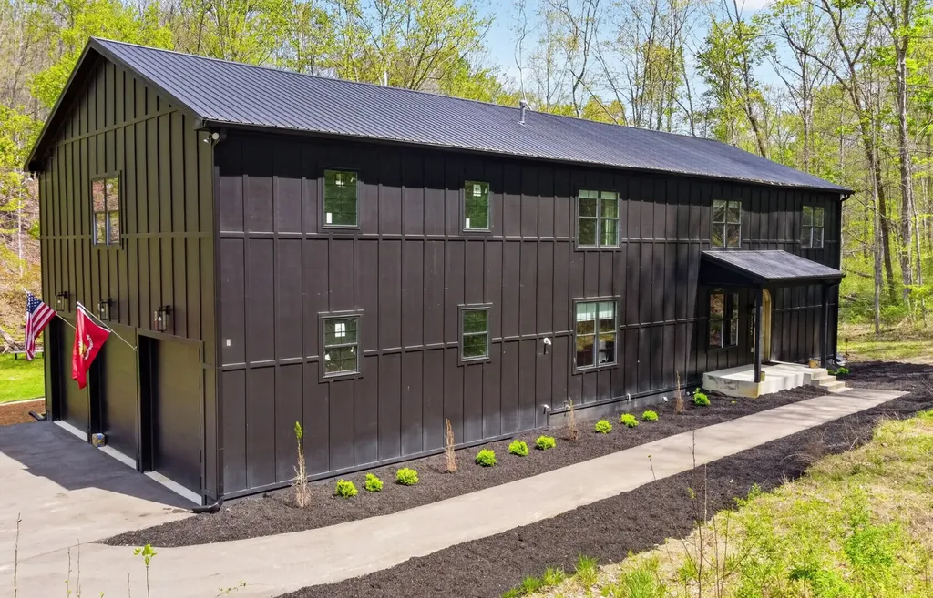 7345 Sugar Camp Drive Greenbrier TN 37073