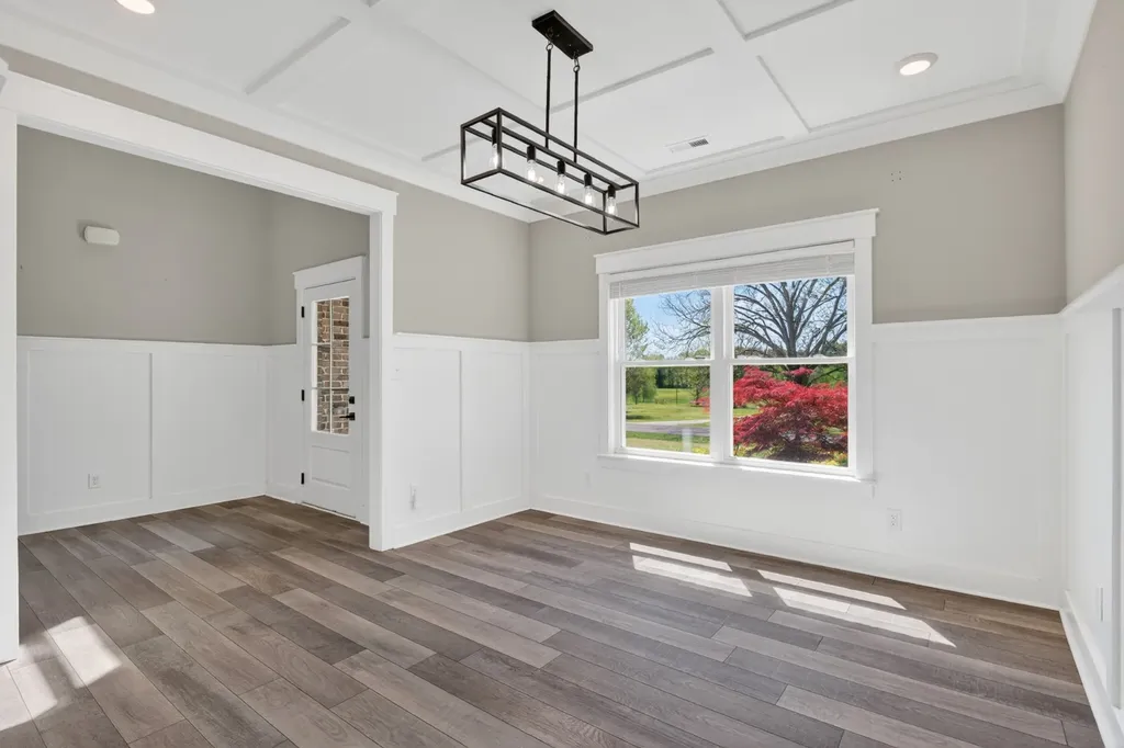 27 Hancock Road Fayetteville TN 37334