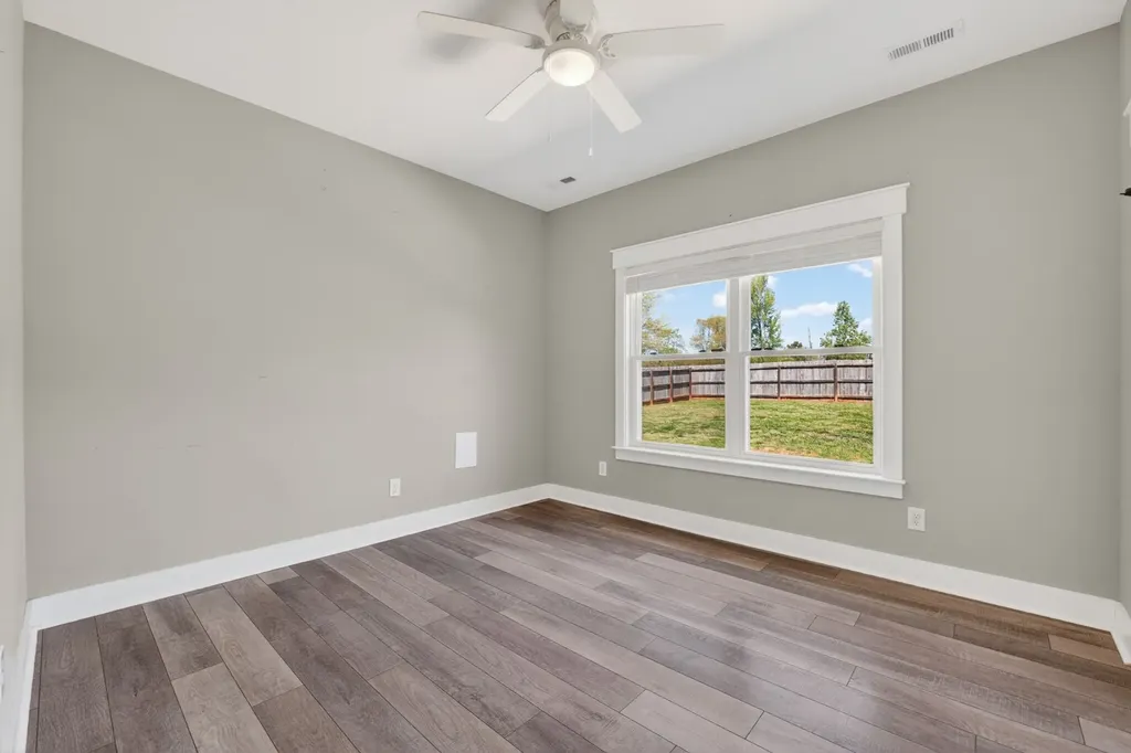 27 Hancock Road Fayetteville TN 37334