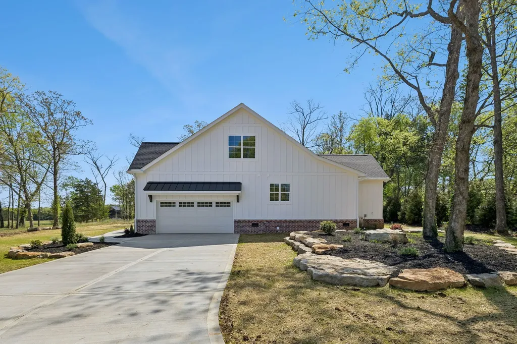 4881 Woodbury Pike Murfreesboro TN 37127