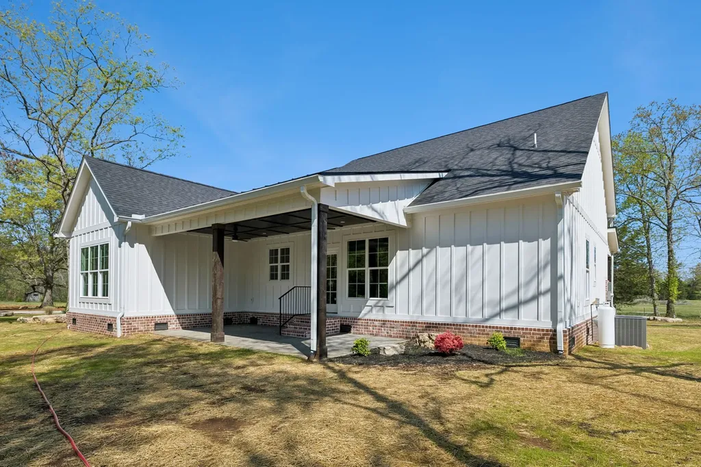 4881 Woodbury Pike Murfreesboro TN 37127