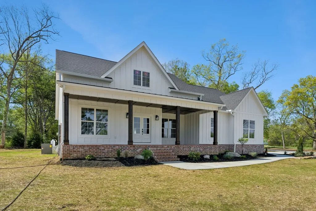 4881 Woodbury Pike Murfreesboro TN 37127