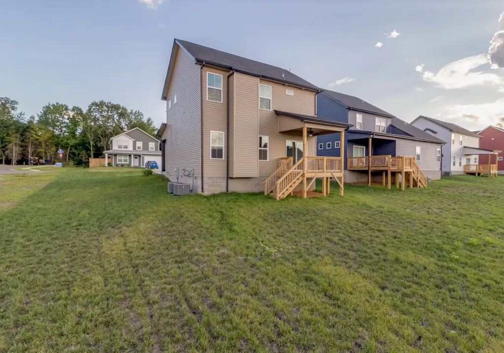 2808 Brewster Drive Clarksville TN 37042