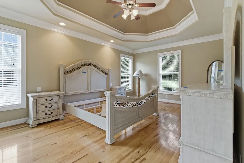 1024 Sweet Oak Ridge Hendersonville TN 37075