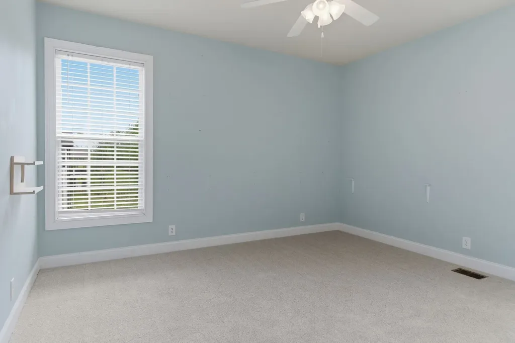 1024 Sweet Oak Ridge Hendersonville TN 37075