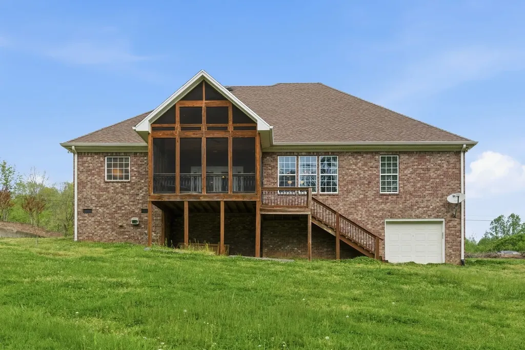 1024 Sweet Oak Ridge Hendersonville TN 37075