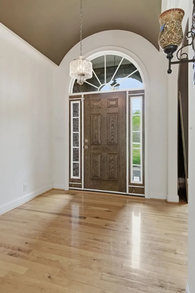 1024 Sweet Oak Ridge Hendersonville TN 37075