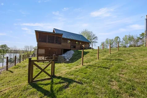 201 Bell Memorial Drive Estill Springs TN 37330