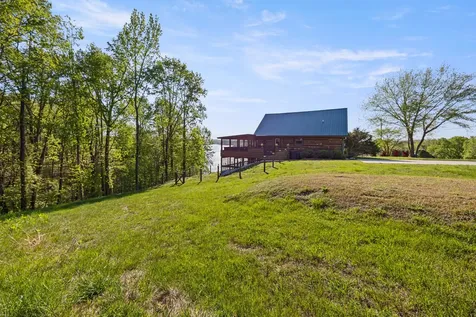 201 Bell Memorial Drive Estill Springs TN 37330