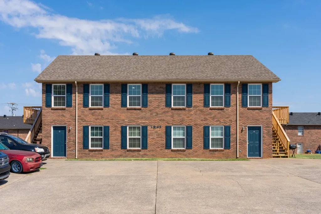 1995 Calumet Drive Clarksville TN 37042