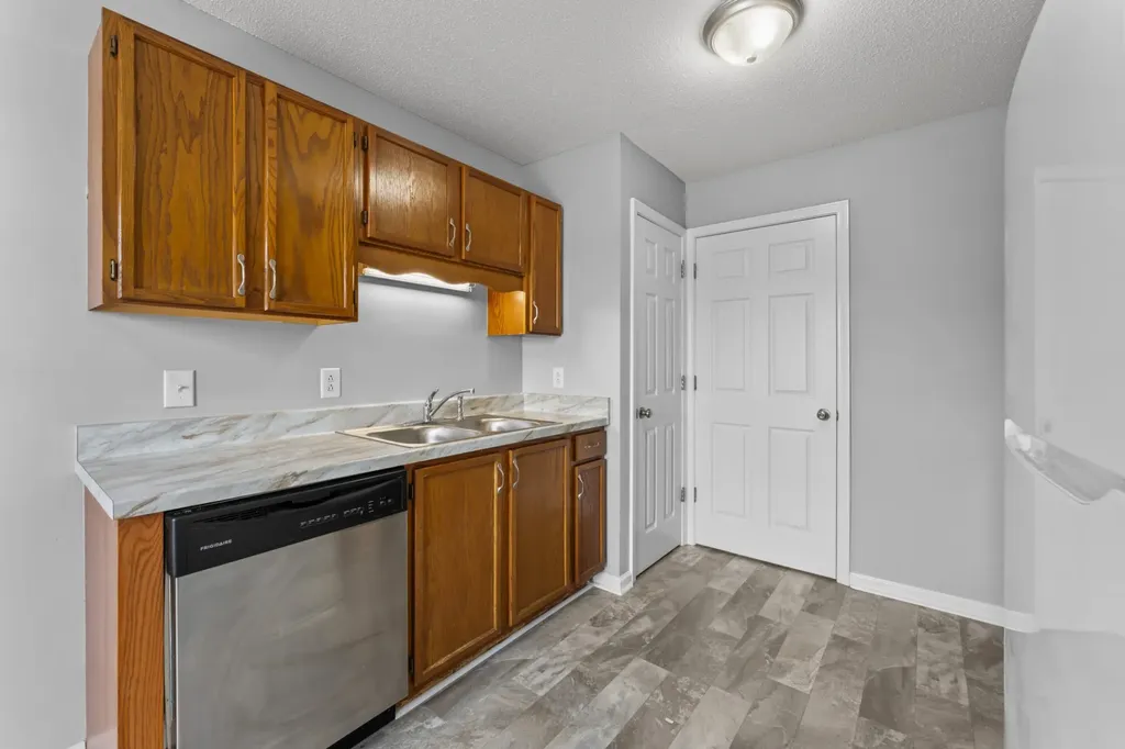 1995 Calumet Drive Clarksville TN 37042