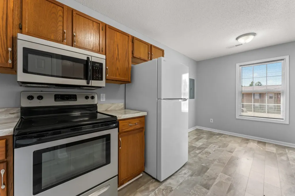 1995 Calumet Drive Clarksville TN 37042