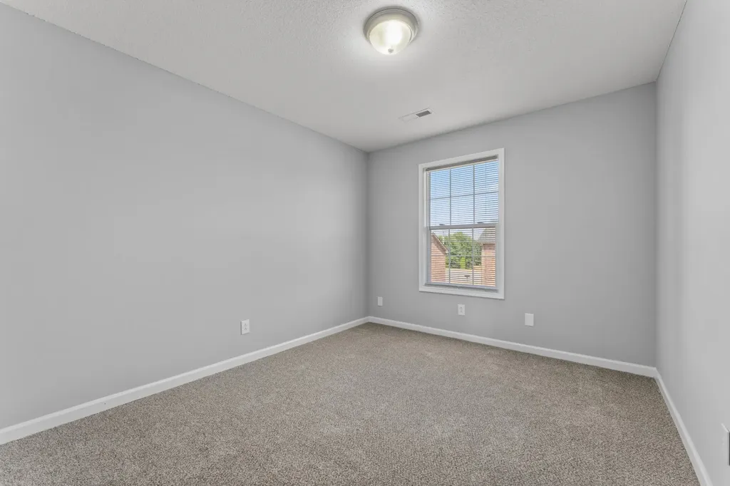 1995 Calumet Drive Clarksville TN 37042