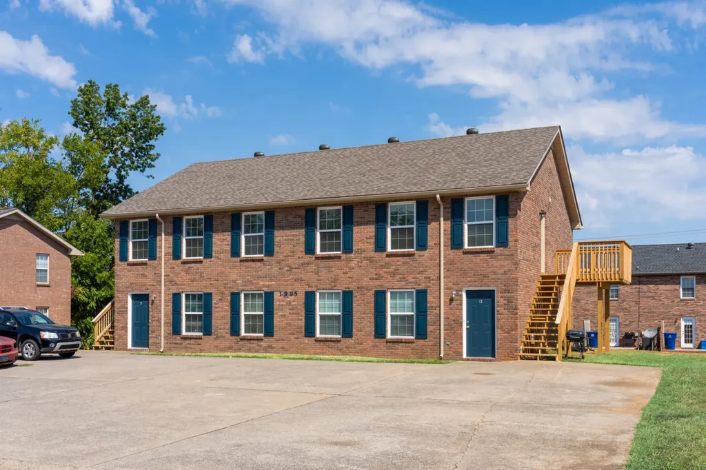 1995 Calumet Drive Clarksville TN 37042