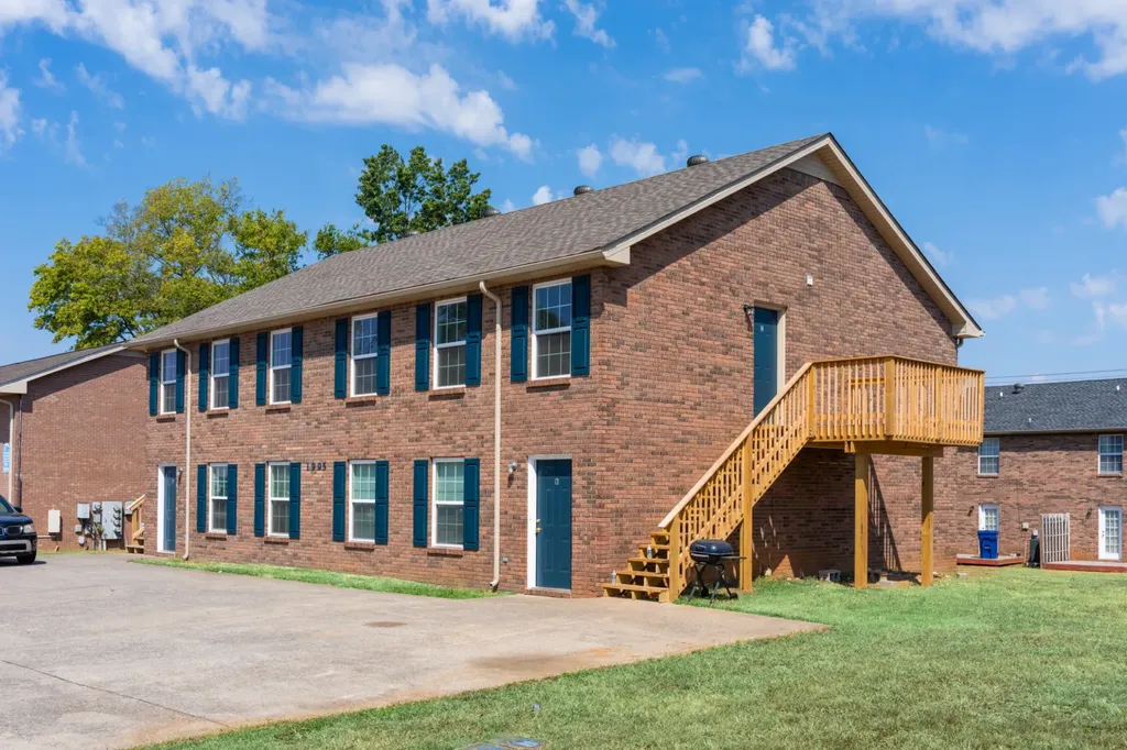 1995 Calumet Drive Clarksville TN 37042