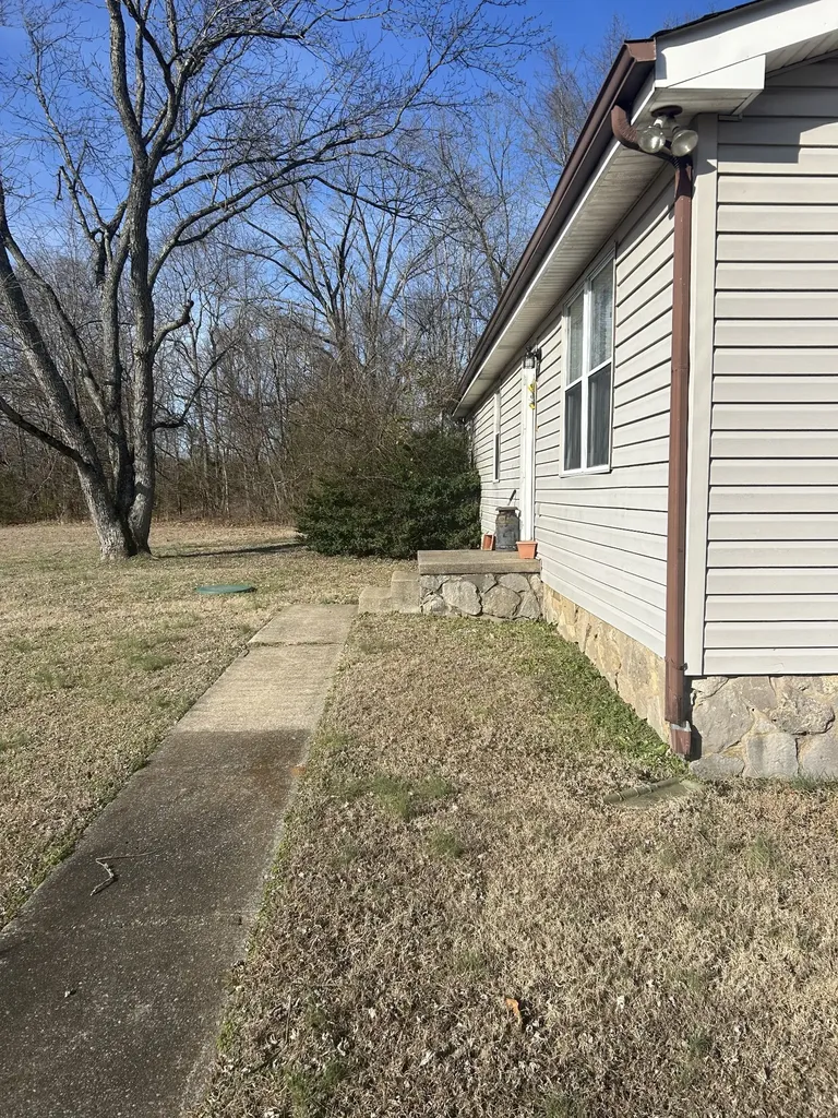 1997 Logue Road Mount Juliet TN 37122