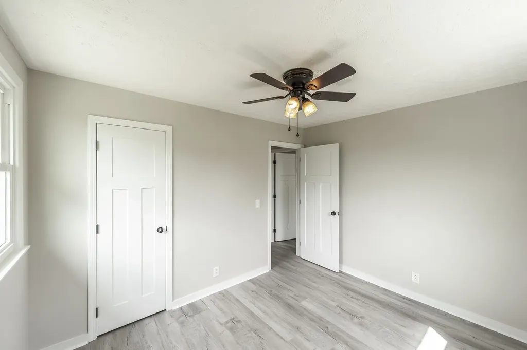 709 Perry Drive Springfield TN 37172