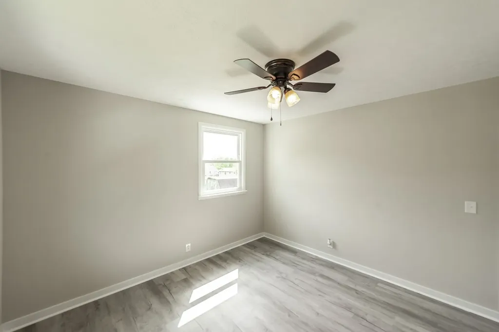 709 Perry Drive Springfield TN 37172