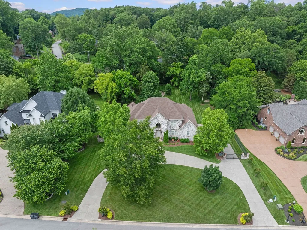 9640 Mitchell Place Brentwood TN 37027