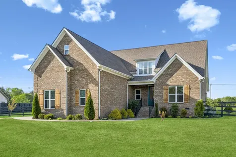 11769 Milton Street Milton TN 37118