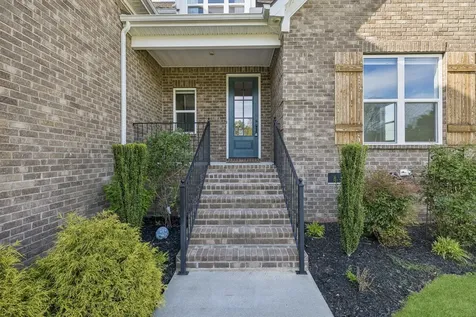 11769 Milton Street Milton TN 37118