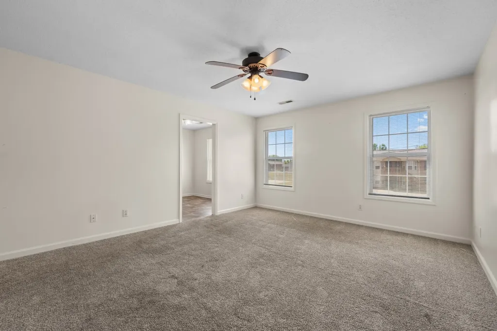 1995 Calumet Drive Clarksville TN 37042