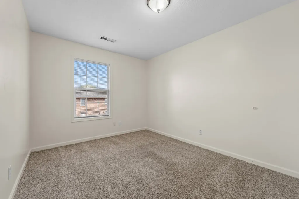 1995 Calumet Drive Clarksville TN 37042