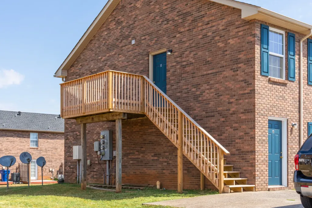 1995 Calumet Drive Clarksville TN 37042