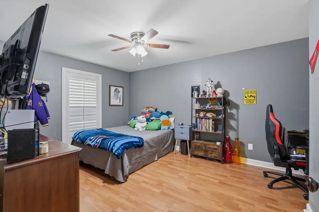 920 Hillcrest Street Lawrenceburg TN 38464