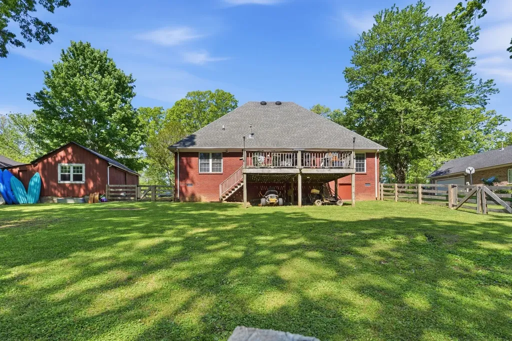 920 Hillcrest Street Lawrenceburg TN 38464