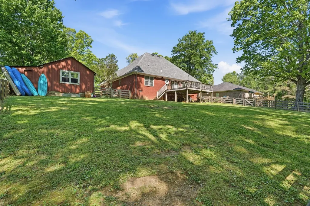 920 Hillcrest Street Lawrenceburg TN 38464