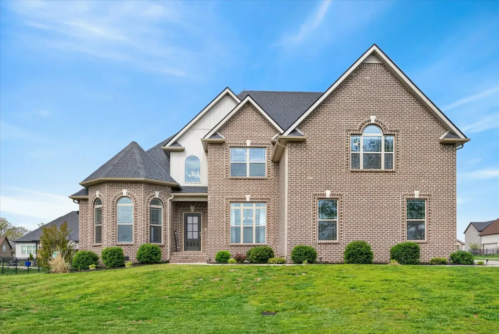 100 Hayward Fields Drive Clarksville TN 37043