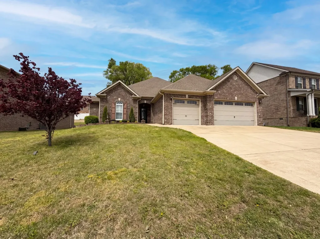 7009 Whisperwood Avenue Spring Hill TN 37174