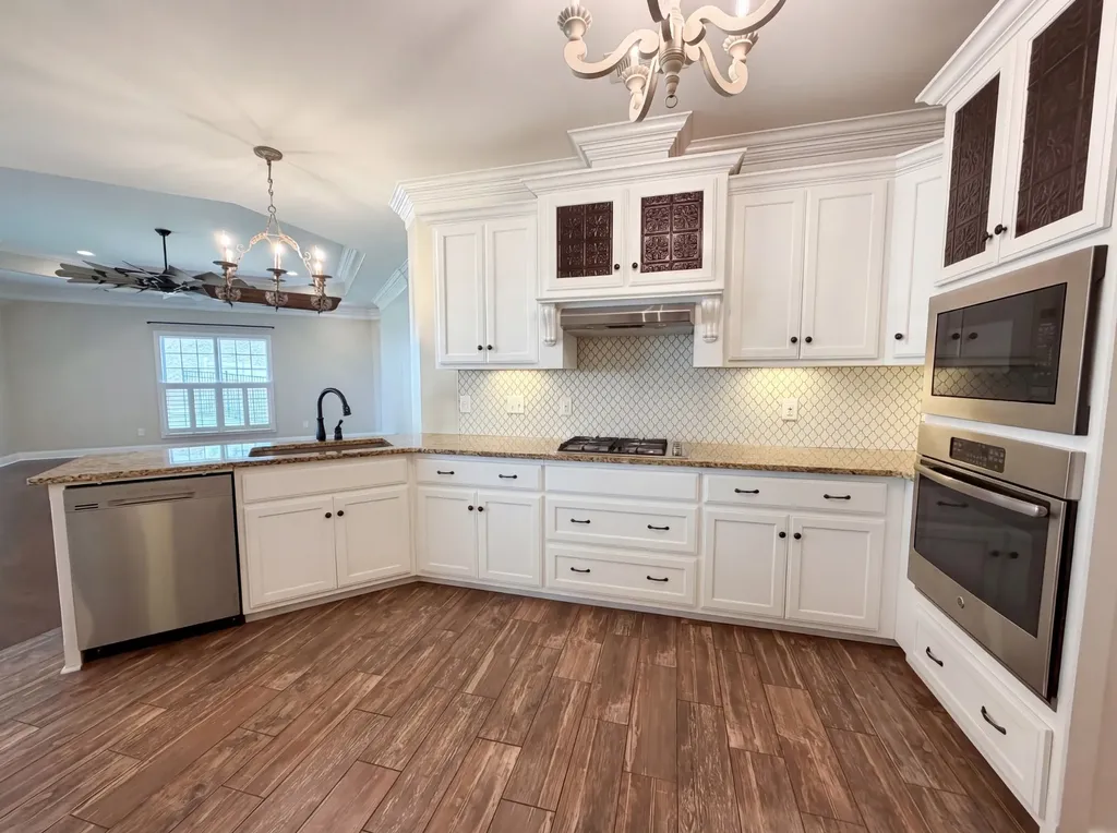 7009 Whisperwood Avenue Spring Hill TN 37174