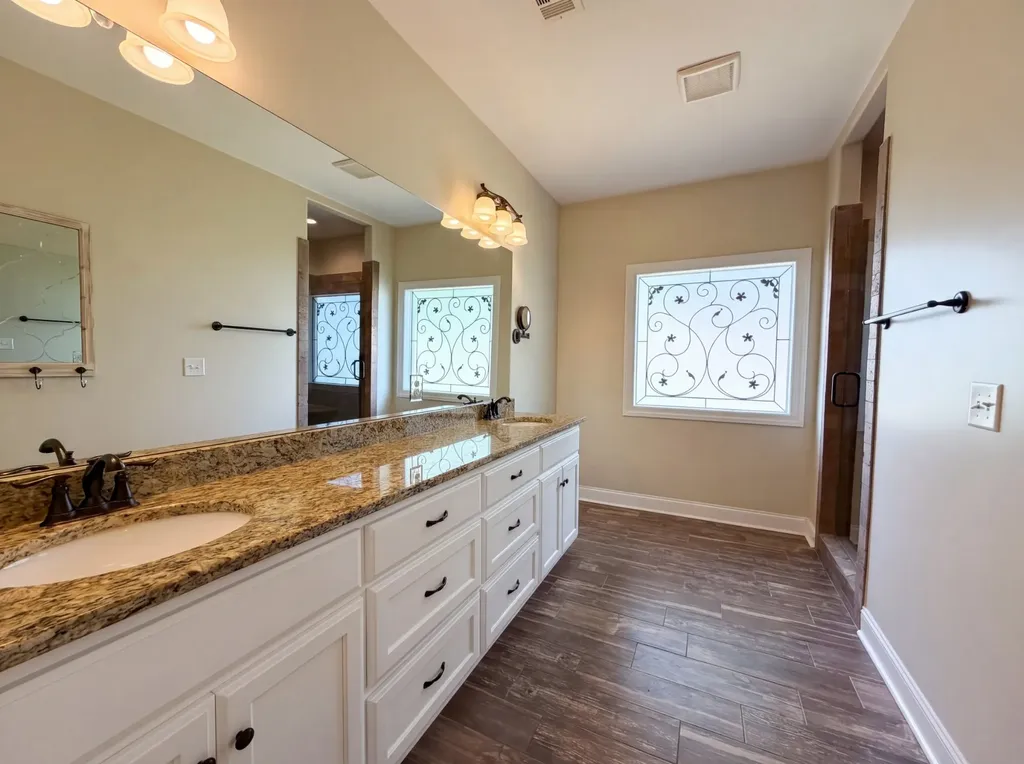 7009 Whisperwood Avenue Spring Hill TN 37174