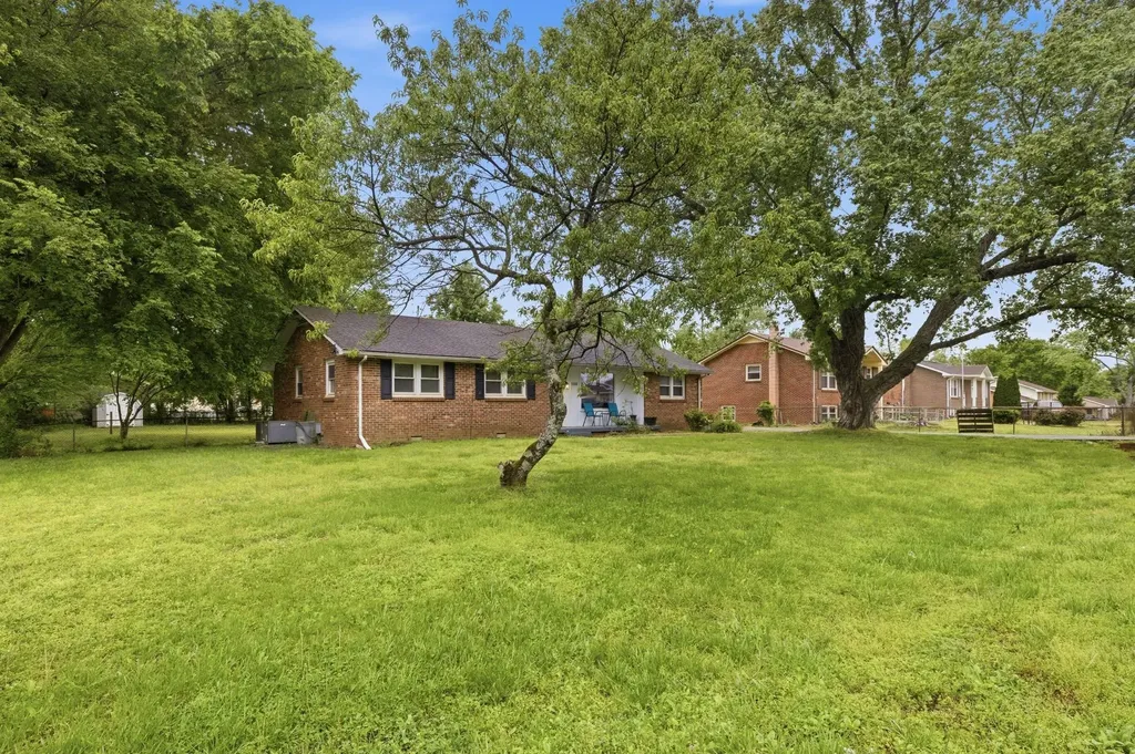 100 Susan Street Clarksville TN 37042