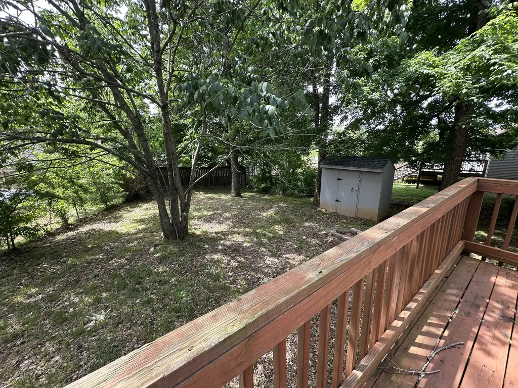 2504 Rafiki Drive Clarksville TN 37042