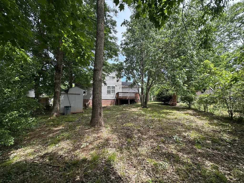 2504 Rafiki Drive Clarksville TN 37042