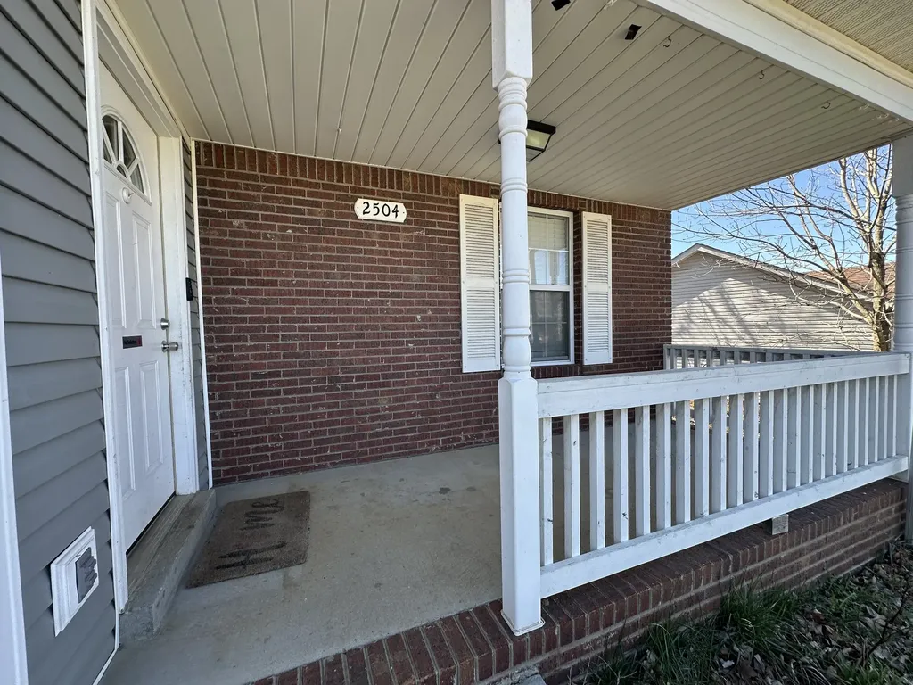 2504 Rafiki Drive Clarksville TN 37042