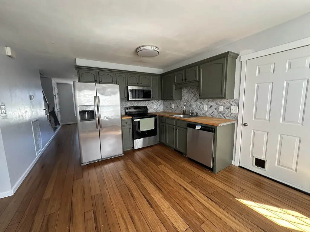2504 Rafiki Drive Clarksville TN 37042