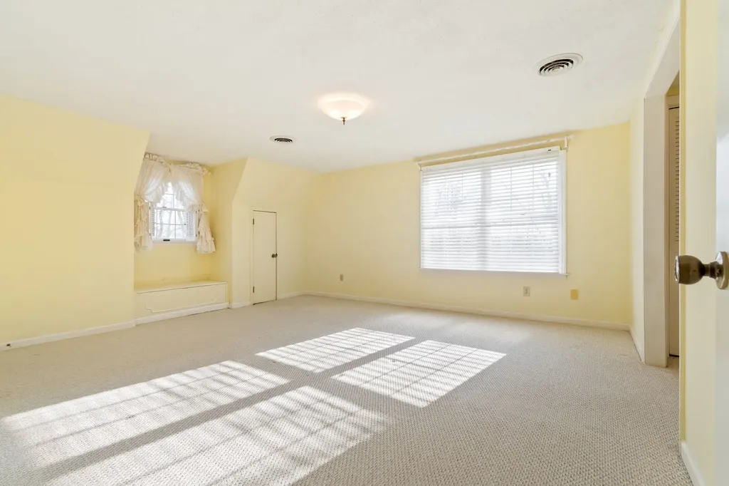 846 R Wilkerson Drive Centerville TN 37033