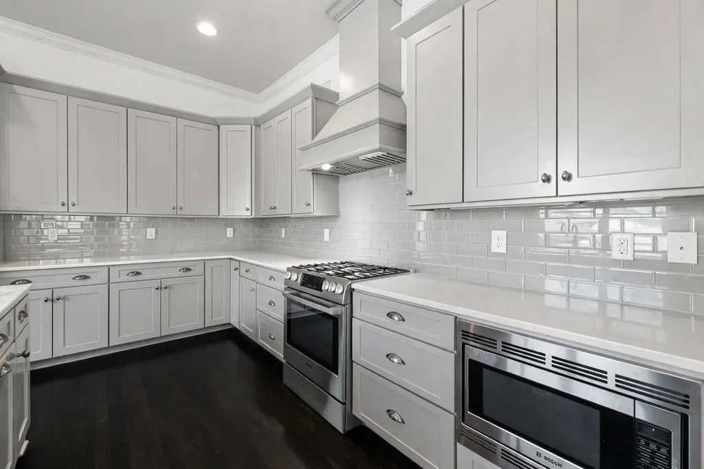2109A 11th Ave, S Nashville TN 37204